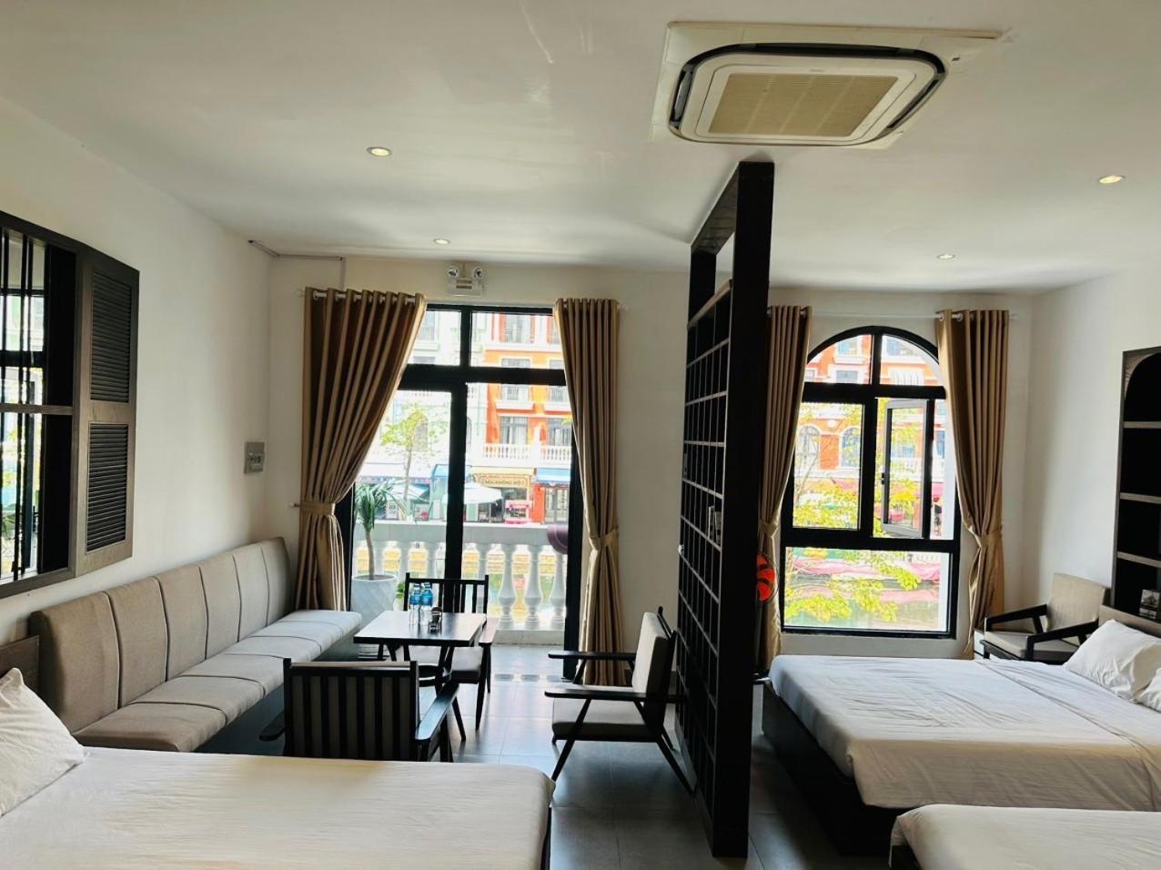 Lucky Phu Quoc Riverside Hotel Grand World Exterior photo